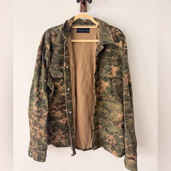Abercrombie & Fitch Men's Camouflage Shirt Jacket